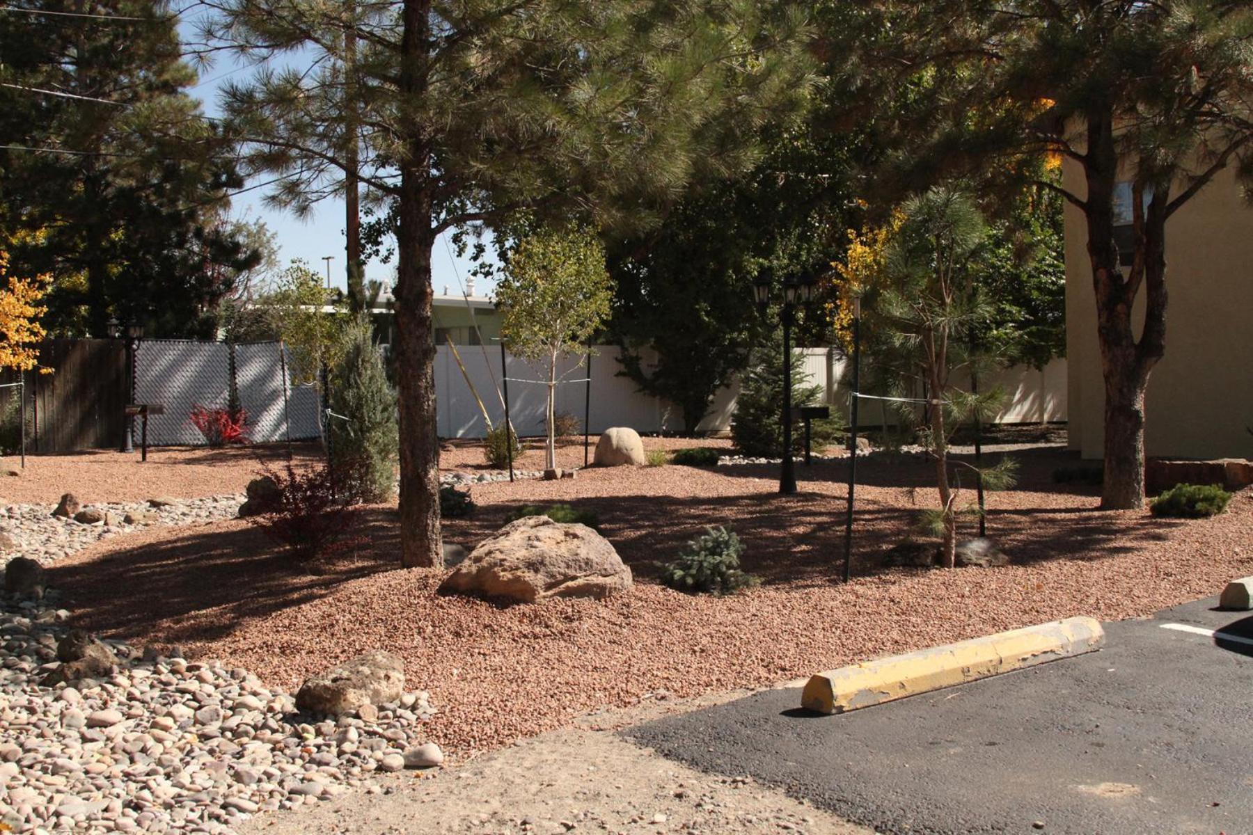 Super 8 By Wyndham Montrose Motel Exterior photo
